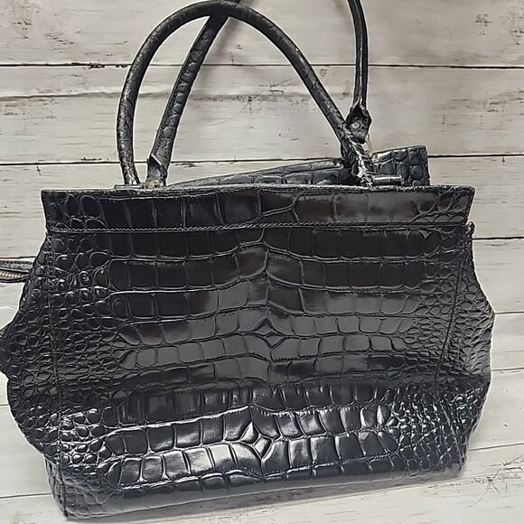 KATE SPADE New York Ridgely Ave Becky Satchel Croc Embossed Leather Black Bag - Picture 3 of 16